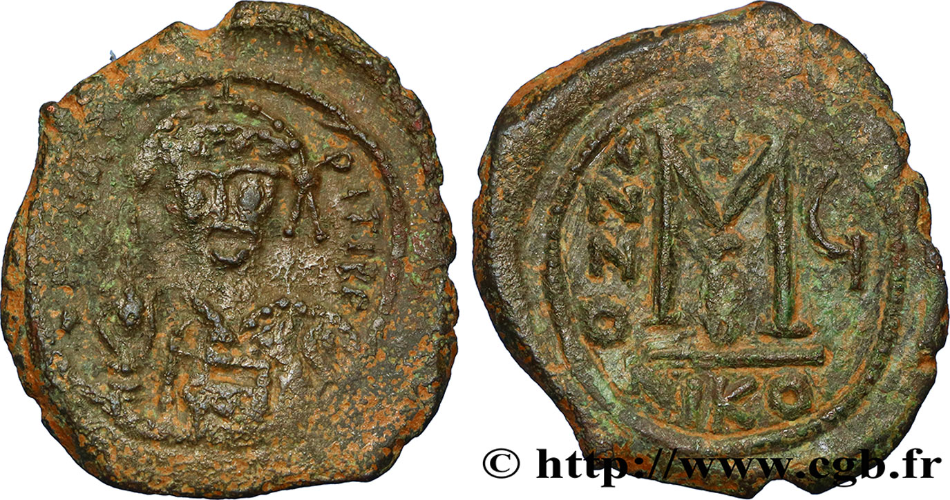 MAURICIUS TIBERIUS Follis XF