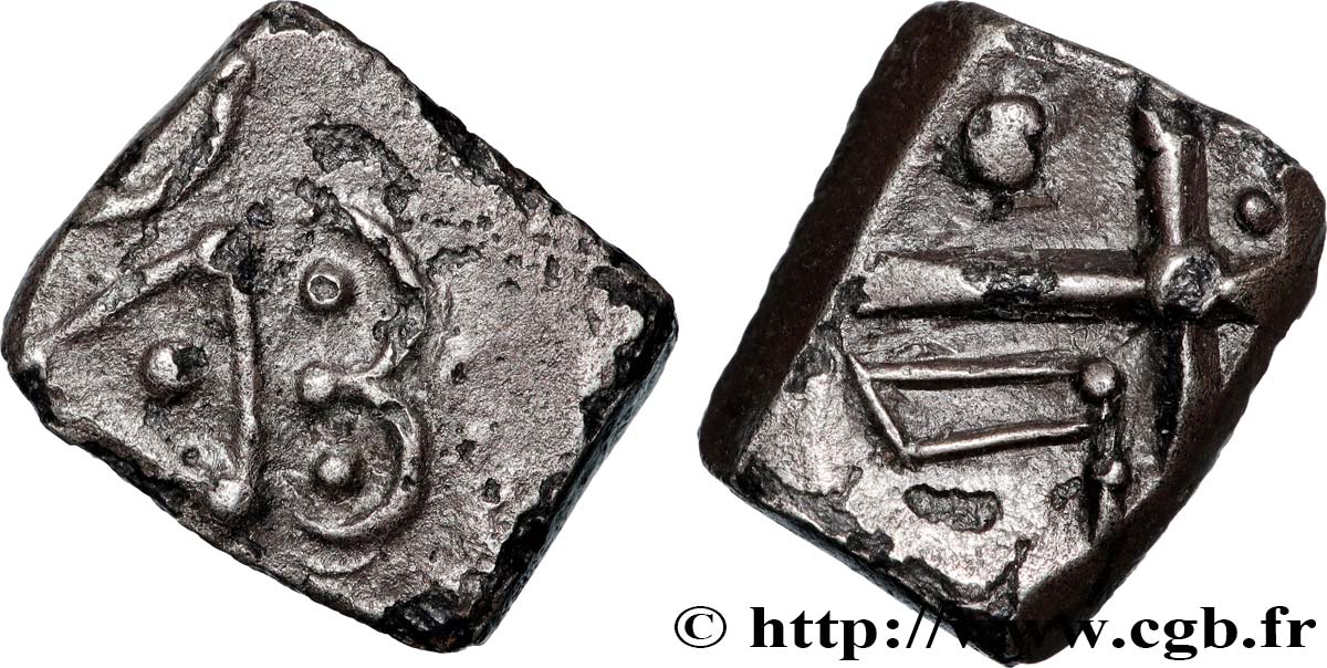 GALLIA - SOUTH WESTERN GAUL - CADURCI (Area of Cahors) Drachme “à la tête triangulaire”, S. - XF