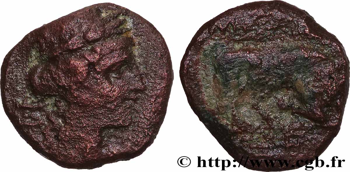 MASSALIA - MARSEILLE Petit bronze au taureau (hémiobole ?) VF/VF