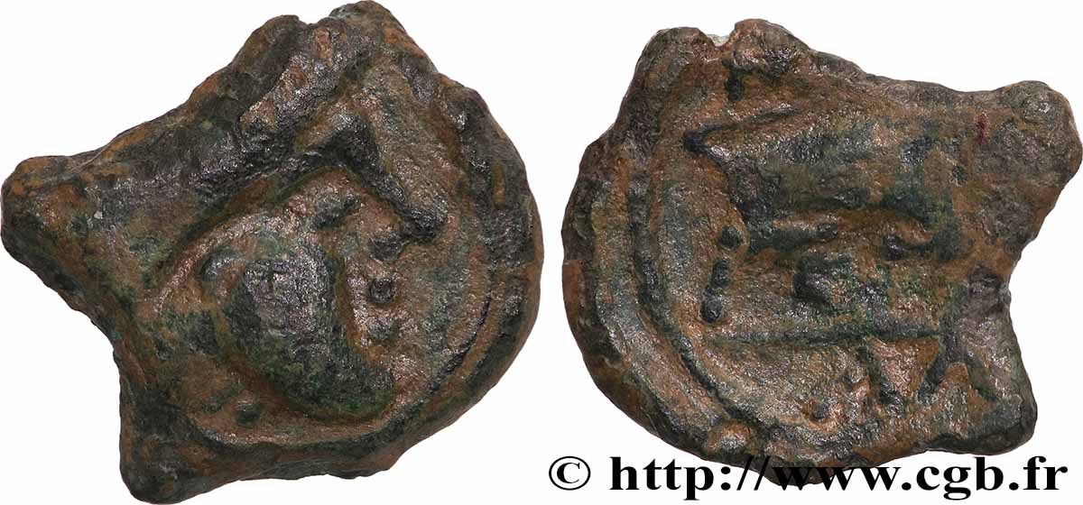 MASSALIA - MARSEILLE Petit bronze au taureau TB+