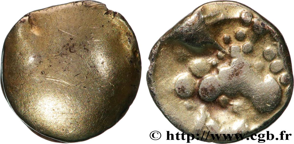 ÉDUENS / ARVERNES, INCERTAINES Quart de statère au bige TB