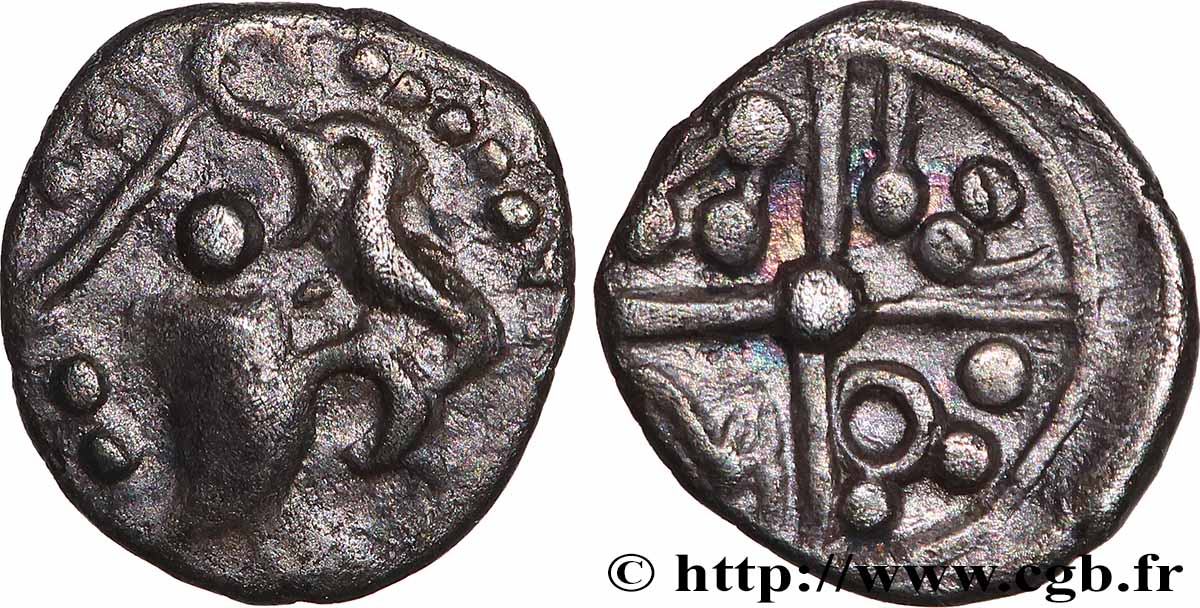 VINDELICI (Germanie, Allemagne du Sud actuelle) Obole à la croix TTB+