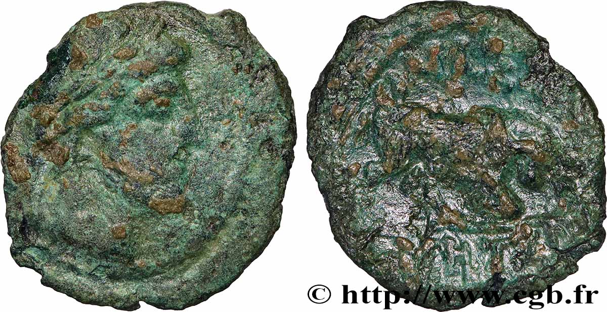 MASSALIEN - MARSEILLES Petit bronze au taureau (hémiobole ?) fSS