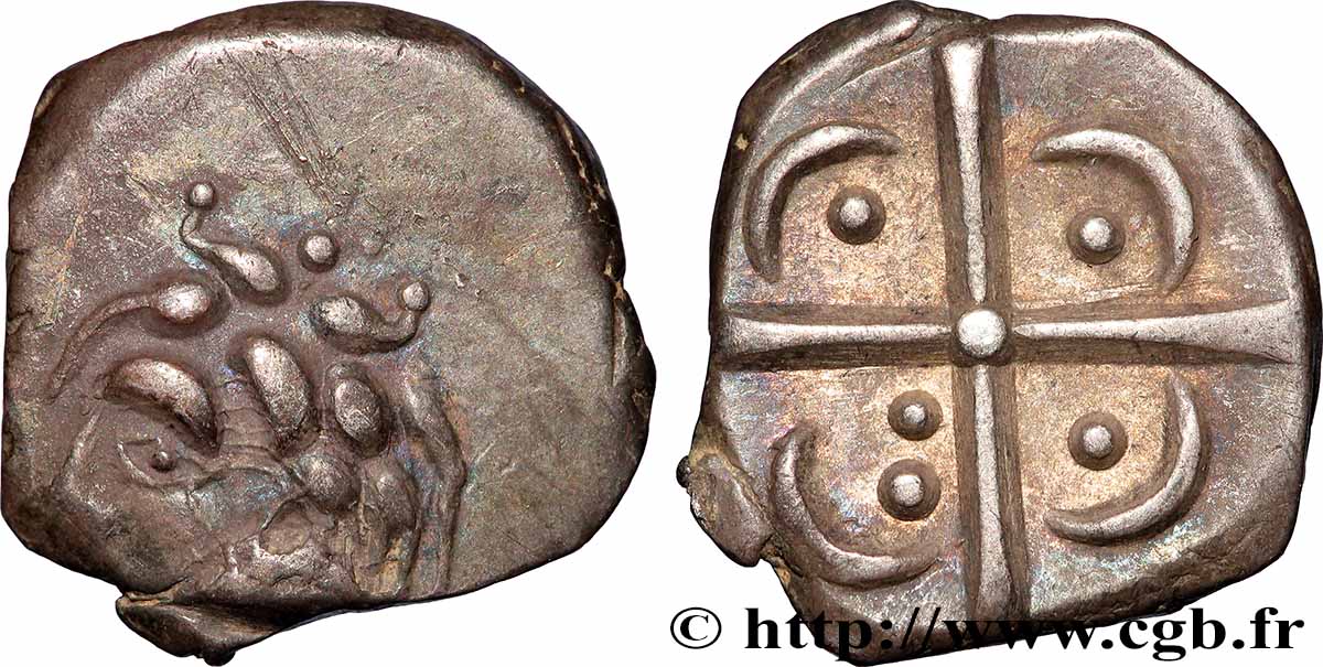 GALLIA - SUDOESTE DE LA GALLIA - VOLCÆ TECTOSAGES (Región de Tolosa) Drachme “à la tête cubiste”, Série précoce aux dauphins MBC+/EBC