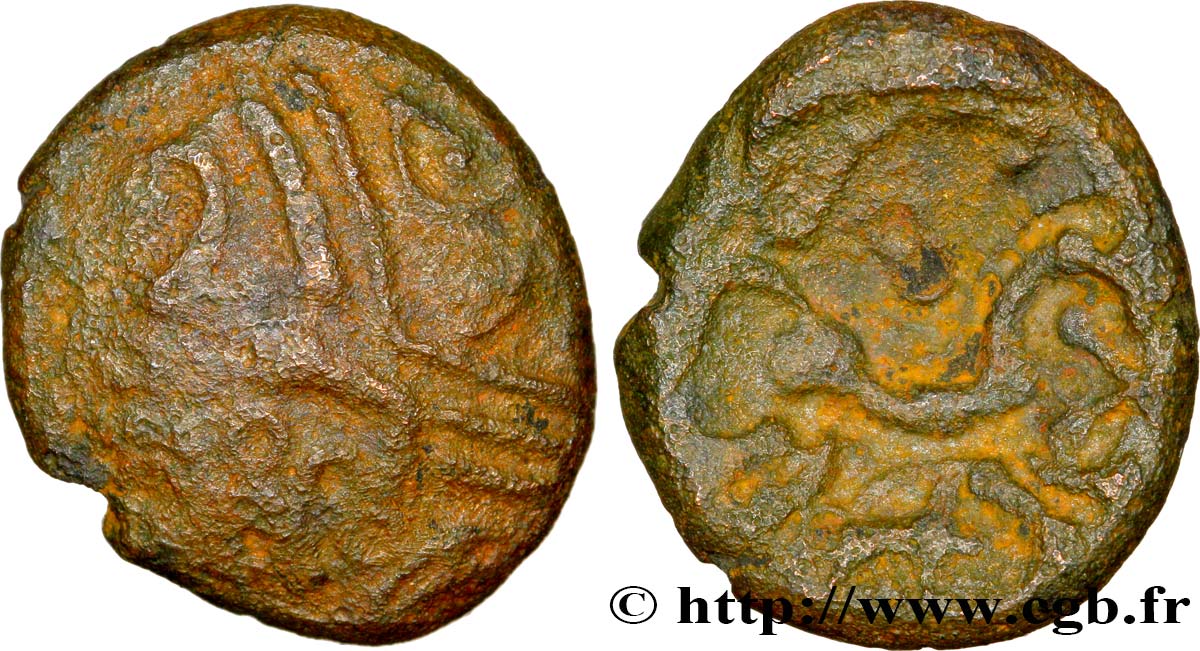 GALLIA BELGICA - AMBIANI (Región de Amiens) Bronze du type du denier scyphate BN. 8500 BC+
