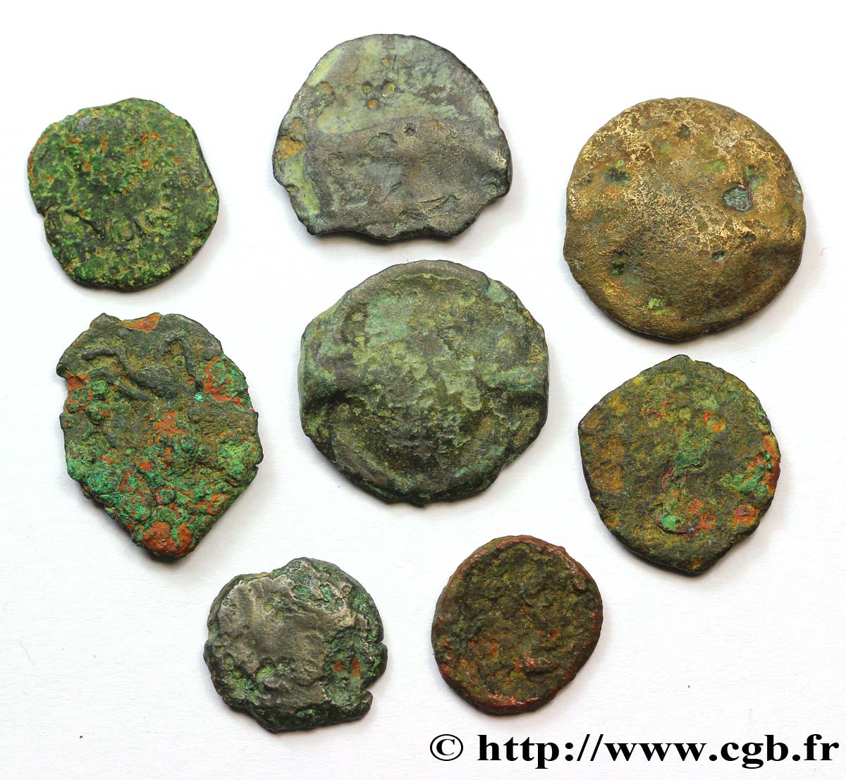 GALLO-BELGIAN - CELTIC Lot de 8 bronzes et potins lot