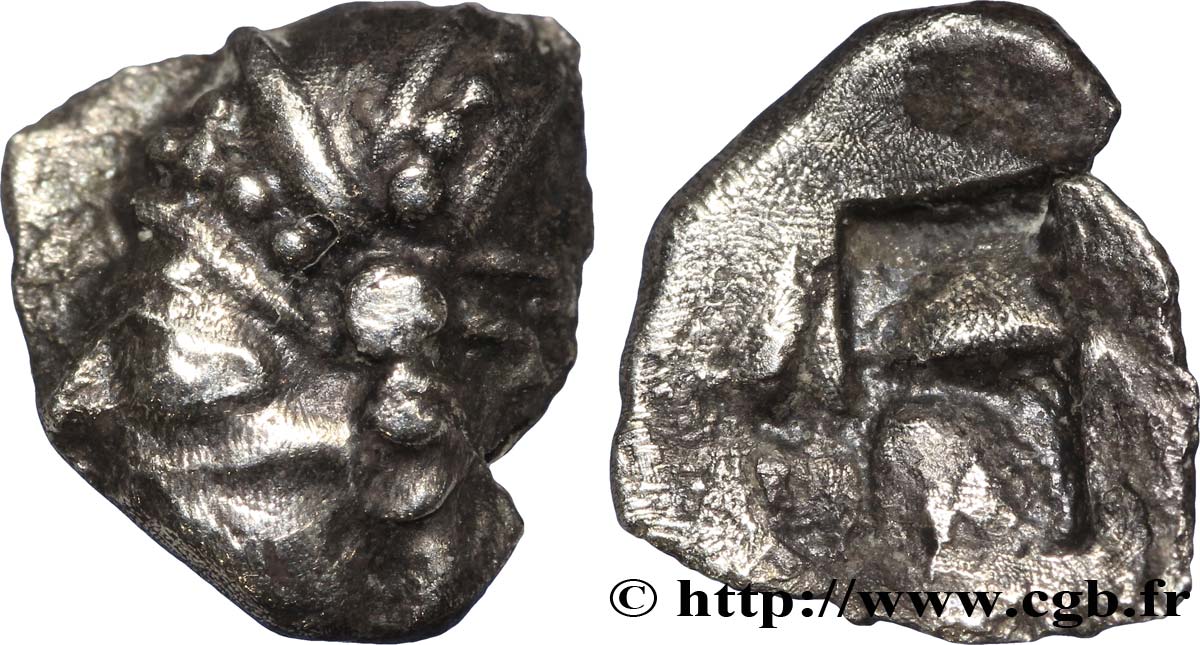 MASSALIA - MARSEILLE Hémiobole au bonnet perlé, tête à gauche, du trésor d’Auriol  AU