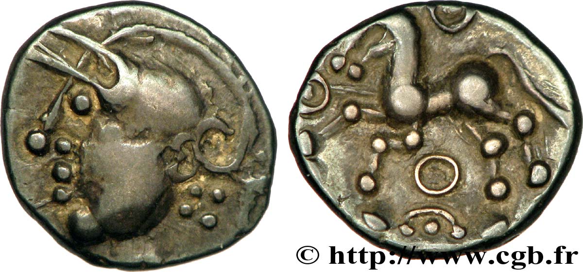 GALLIA - ÆDUI (BIBRACTE, Area of the Mont-Beuvray) Denier à la tête casquée, fourré XF