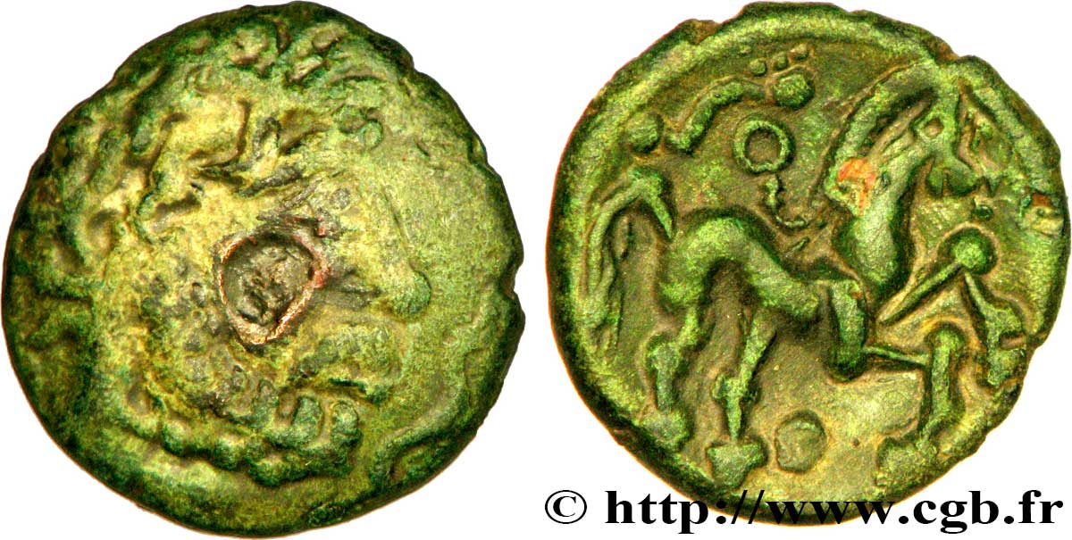 GALLIA BELGICA - AMBIANI (Area of Amiens) Bronze au cheval et à la tête barbue VF/AU