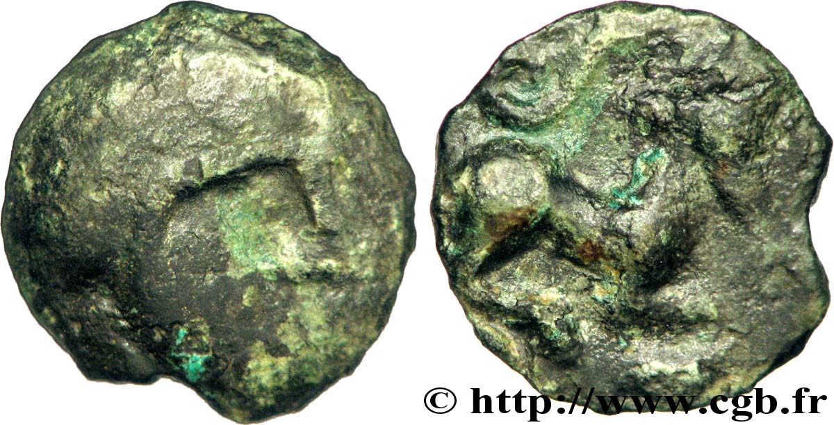 ÉDUENS (BIBRACTE, région du Mont-Beuvray) Potin à la tête casquée et au taureau TB/TB+