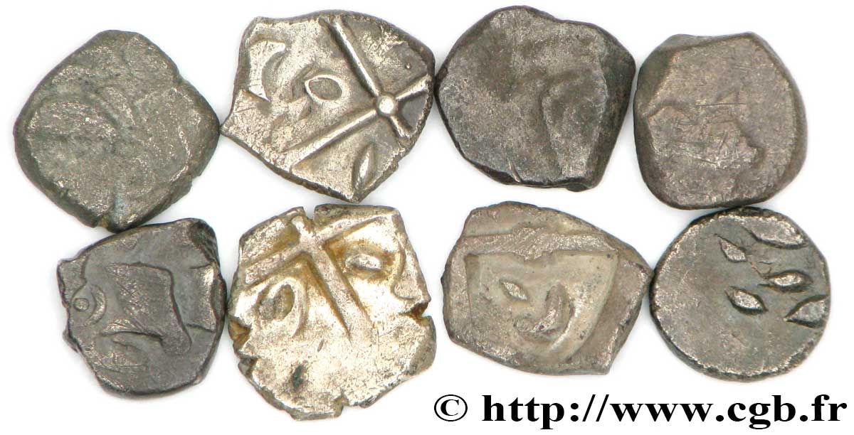 VOLQUES TECTOSAGES (région de Toulouse) Lot de 8 drachmes à la croix, variées lot