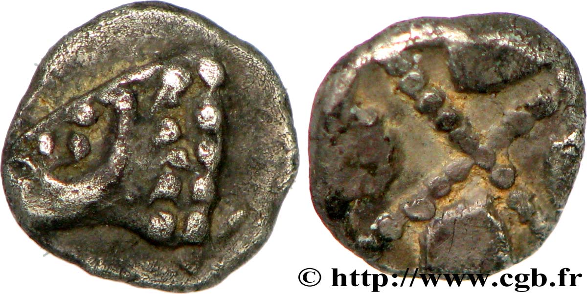 MASSALIA - MARSEILLE Obole à la tête de bélier à gauche et au carré creux orné, du type du trésor d’Auriol  AU