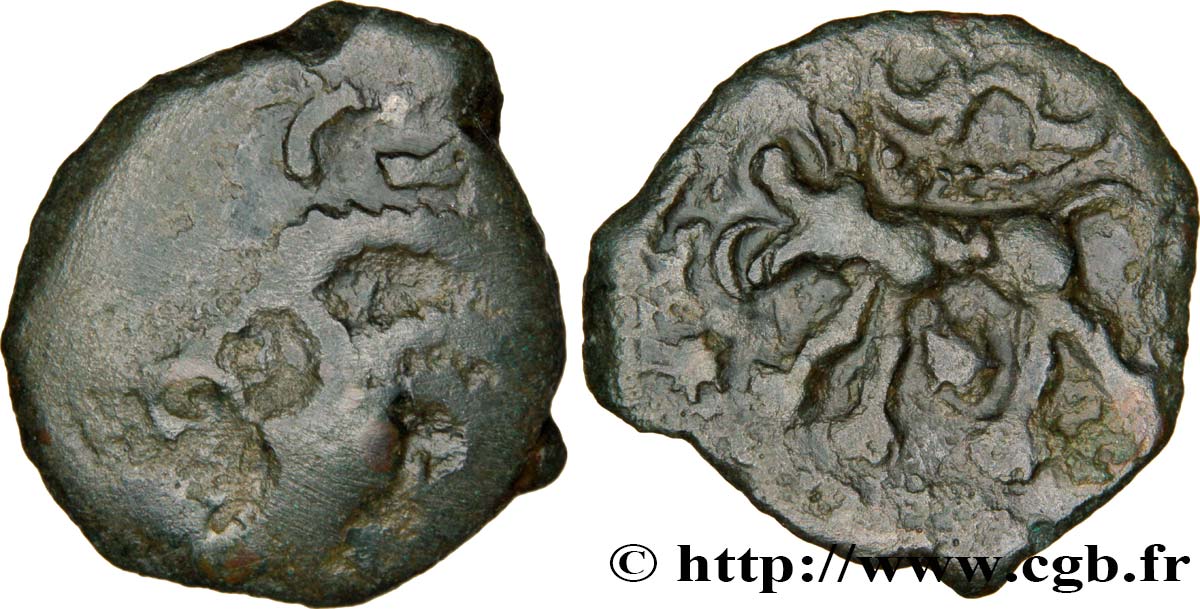 GALLIA - CARNUTES (Area of the Beauce) Bronze au loup, tête à gauche VF/XF