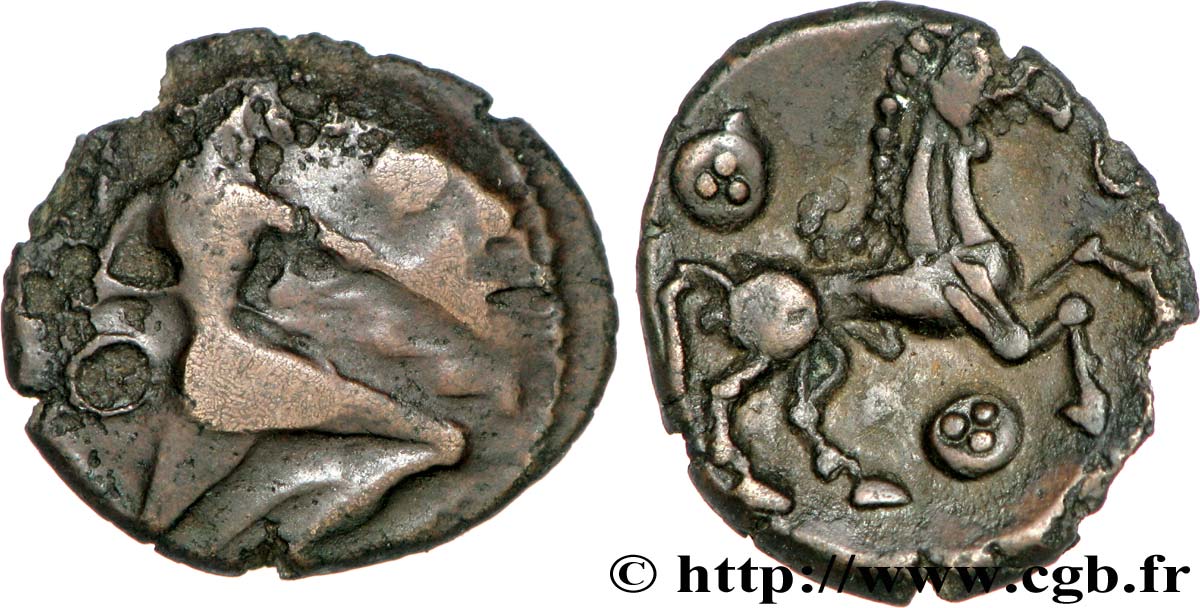 BELLOVAQUES (Région de Beauvais) Bronze au personnage courant au sanglier - revers à l’androcéphale TTB/SUP