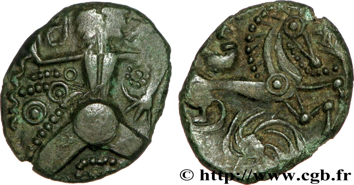 BELLOVAQUES (Région de Beauvais) Bronze au personnage courant, à l’astre rayonnant SUP