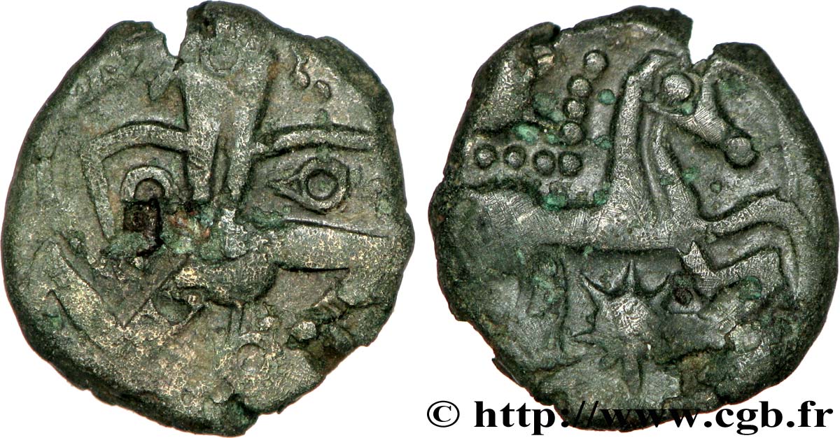 GALLIA - BELGICA - BELLOVACI (Región de Beauvais) Bronze au personnage courant, aux astres BC+