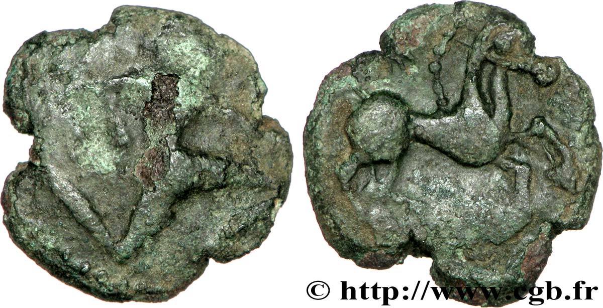 GALLIA - BELGICA - BELLOVACI (Regione di Beauvais) Bronze au personnage courant, à l’astre MB/BB