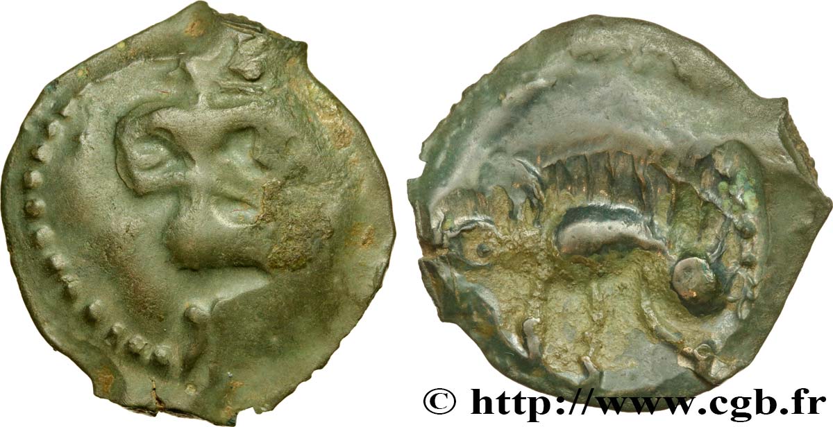 GALLIA - BELGICA - BELLOVACI (Región de Beauvais) Bronze au personnage agenouillé et au sanglier BC+/MBC+