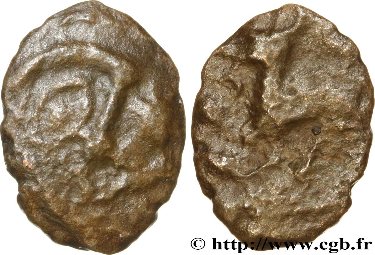 GALLIA BELGICA - BELLOVACI (Area of Beauvais) Quart de statère en bronze à l astre, tête à gauche VF