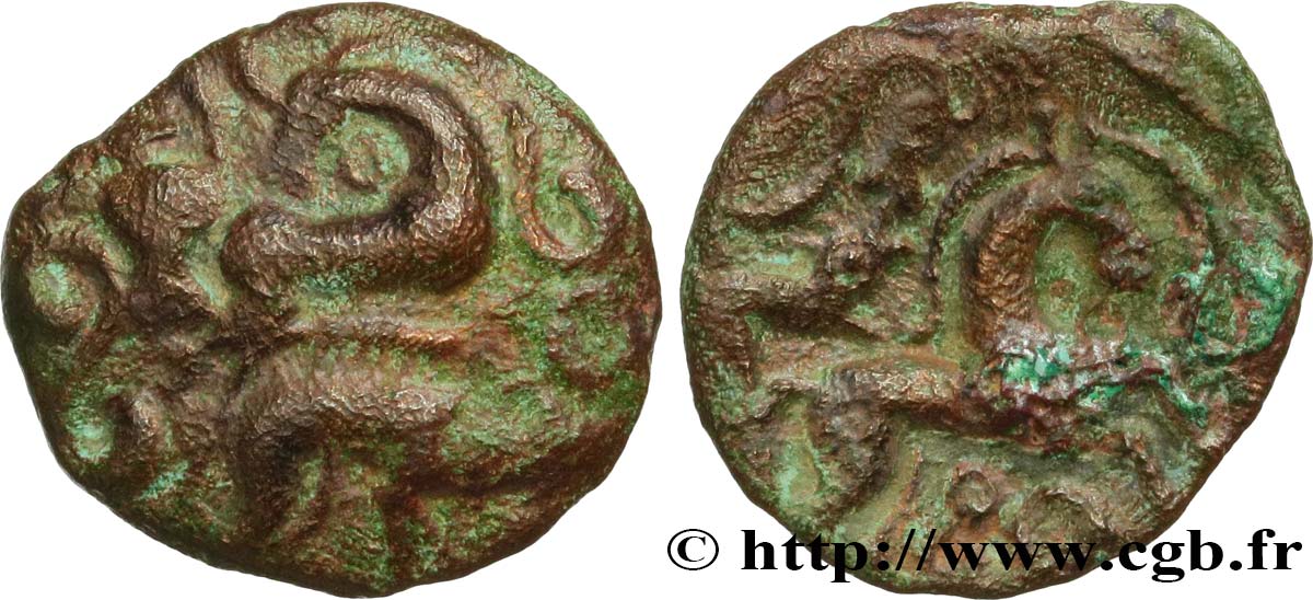 GALLIA BELGICA - AMBIANI (Area of Amiens) Bronze aux animaux affrontés XF