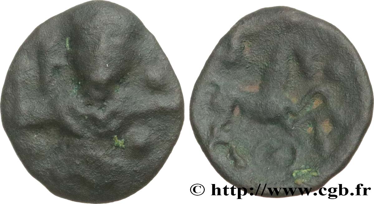 GALLIA BELGICA - AMBIANI (Regione di Amiens) Bronze au personnage de face et aux torques q.BB
