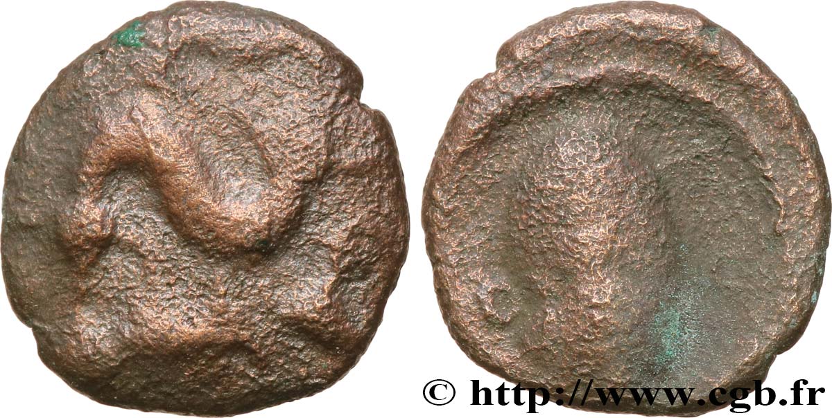 GALLIA BELGICA - AMBIANI (Regione di Amiens) Bronze à la tête de face q.BB