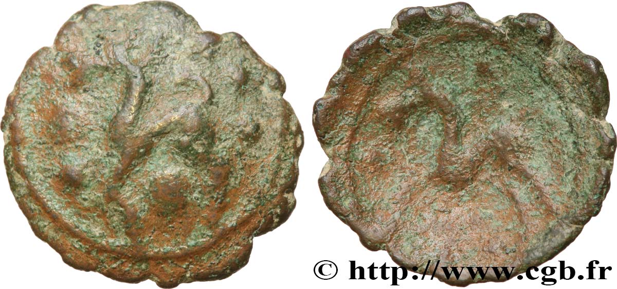 GALLIA BELGICA - AMBIANI (Región de Amiens) Bronze au cheval, “type des dépôts d’Amiens” BC+