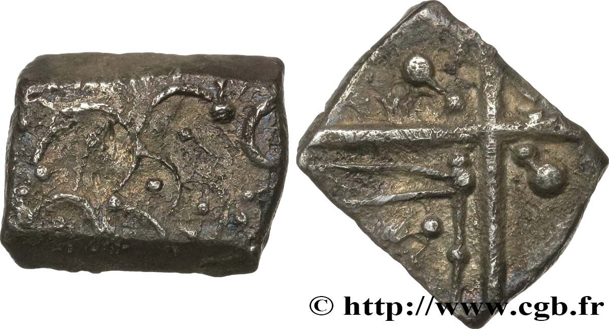 GALLIA - SOUTH WESTERN GAUL - CADURCI (Area of Cahors) Drachme aux motifs géométriques, S. 390 VF