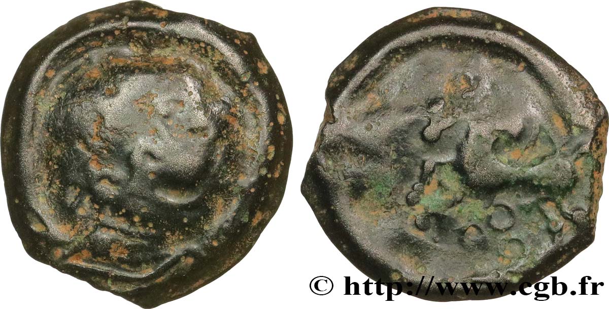 BITURIGES CUBES (Région de Bourges) Bronze au cheval et aux trois annelets TB+