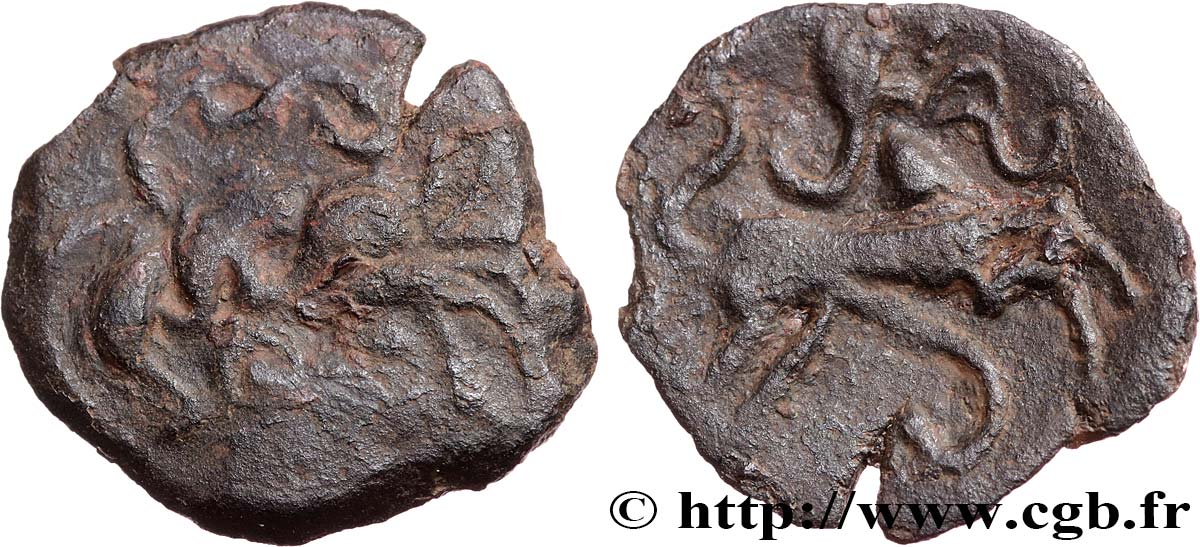 PICTONES / MITTELWESTGALLIEN, UNBEKANNT Bronze au cheval androcéphale, fibule devant le cheval S/SS