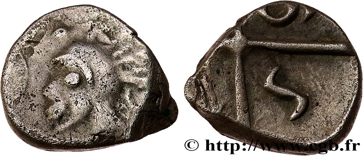GALLIA - SUDOESTE DE LA GALLIA - TOLOSATES (Región de Vieja-Tolosa) Drachme “à la tête négroïde”, S. 96, 99 BC+/MBC