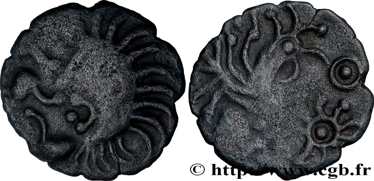 GALLIA - BELGICA - BELLOVACI (Región de Beauvais) Bronze au coq à tête humaine EBC