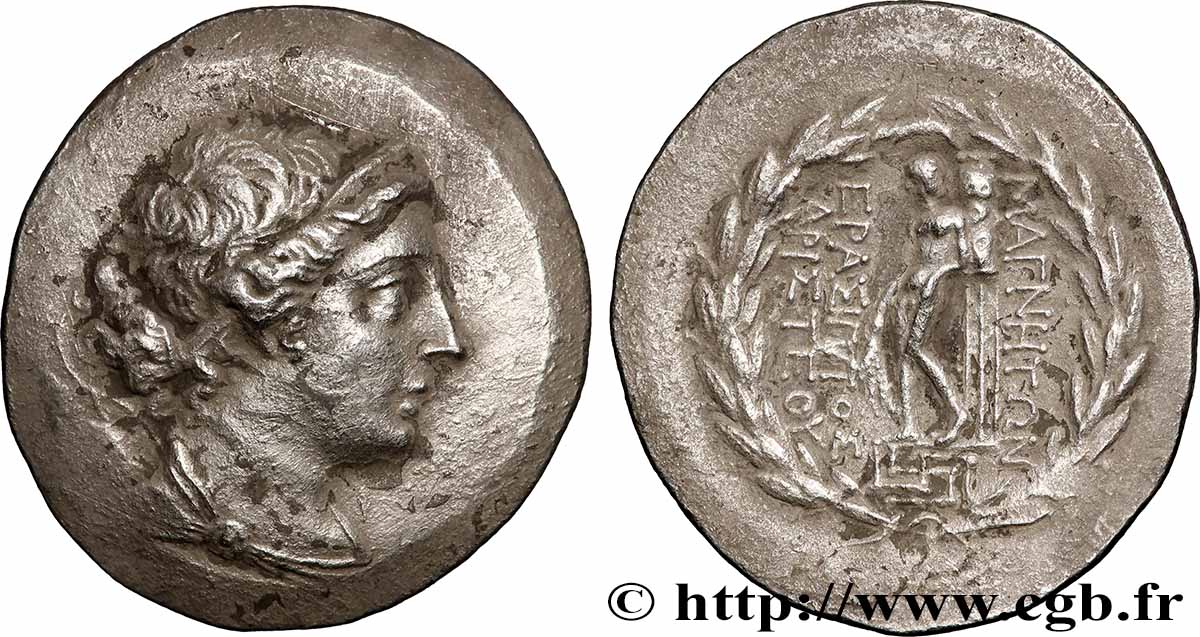 IONIA - MAGNESIA AD MEANDRUM Tétradrachme stéphanophore AU