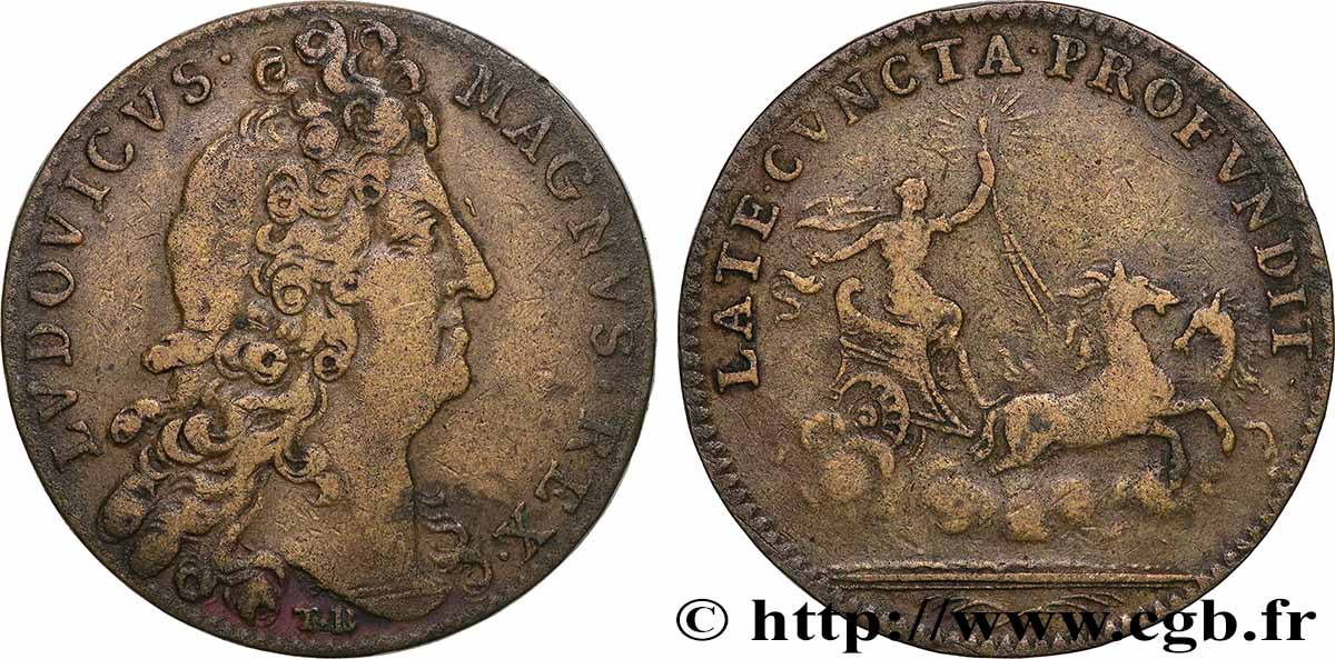 LOUIS XIV LE GRAND ou LE ROI SOLEIL Elle déploie largement tous ses bienfaits TB+