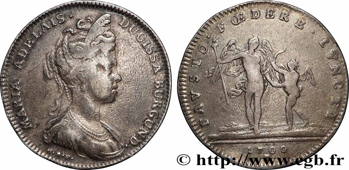 MARIE-ADÉLAÏDE DE SAVOIE, DUCHESSE DE BOURGOGNE, DAUPHINE ET MÈRE DU FUTUR LOUIS XV Jeton AR 28 VF
