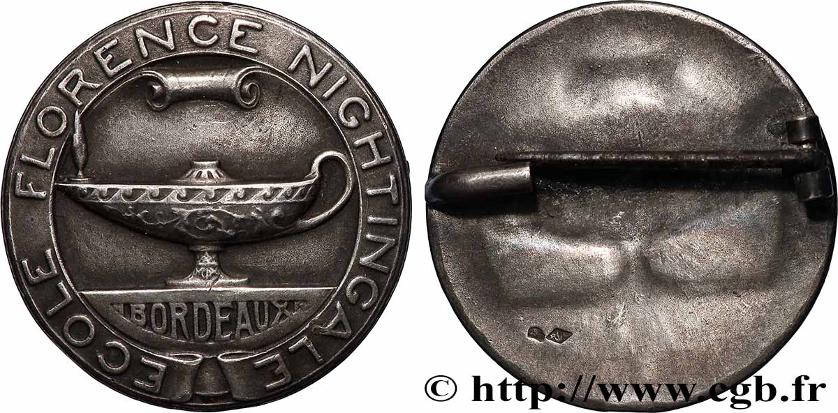 MEDICINE - MEDICAL SOCIETIES - DOCTORS Insigne, École Florence Nightingale AU