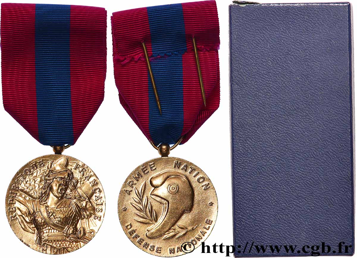 FUNFTE FRANZOSISCHE REPUBLIK Médaille, Défense nationale fVZ