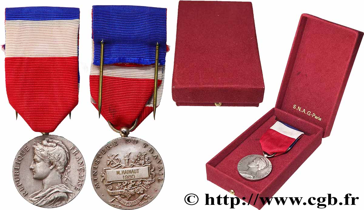 FUNFTE FRANZOSISCHE REPUBLIK Médaille d’honneur du travail, Ministère du travail, Argent VZ/fVZ