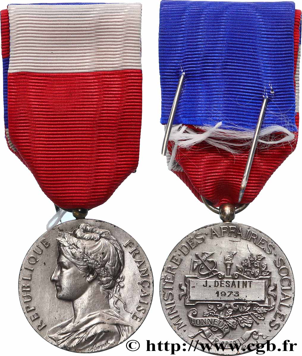 V REPUBLIC Médaille d’honneur du travail, Ministère des affaires sociales AU