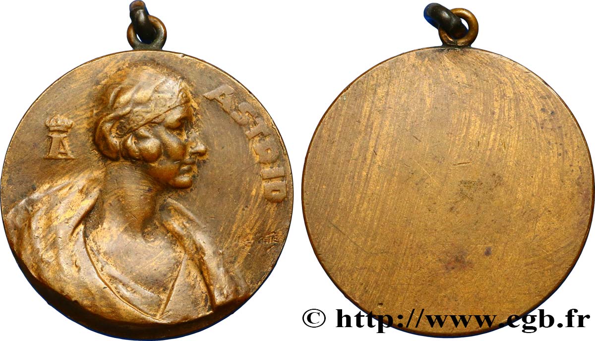 BELGIQUE - ROYAUME DE BELGIQUE - RÈGNE DE LÉOPOLD III Médaille de la reine Astrid TTB