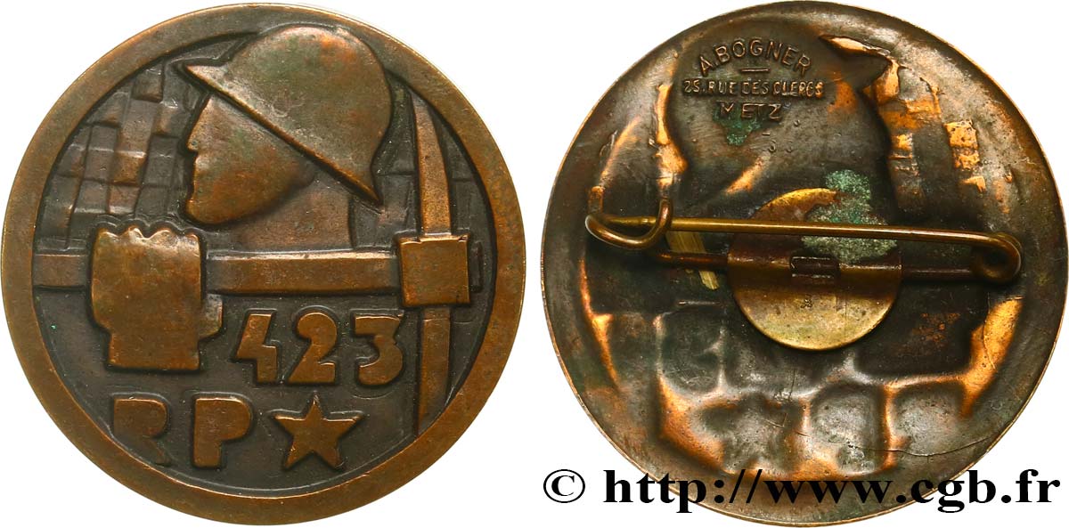 TROISIÈME RÉPUBLIQUE Médaille broche, 423 RP TTB