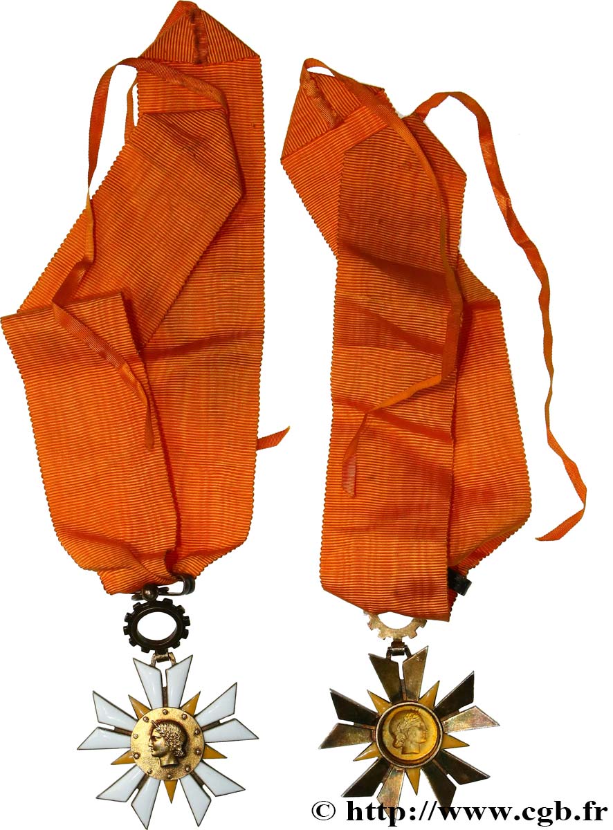 V REPUBLIC Médaille, Ordre de l’économie national - Commandeur  AU/XF