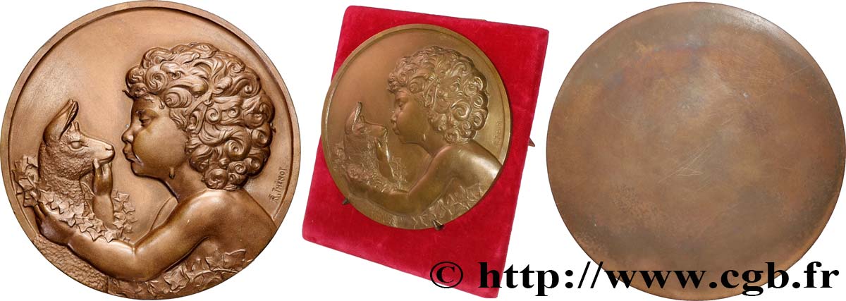 CINQUIÈME RÉPUBLIQUE Imposante médaille, le Faune par R. Thénot SUP