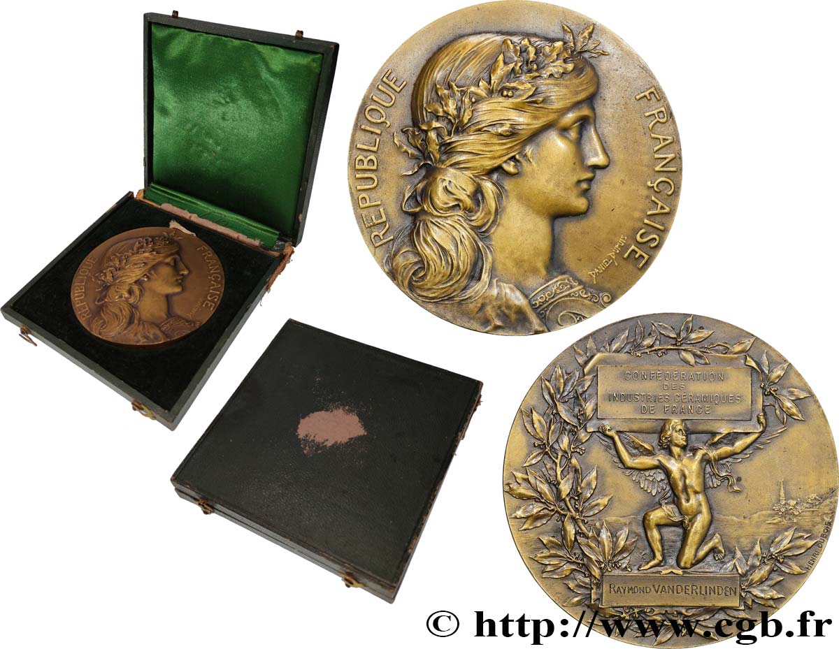 TROISIÈME RÉPUBLIQUE Médaille, Confédération des industries céramiques de France TTB+