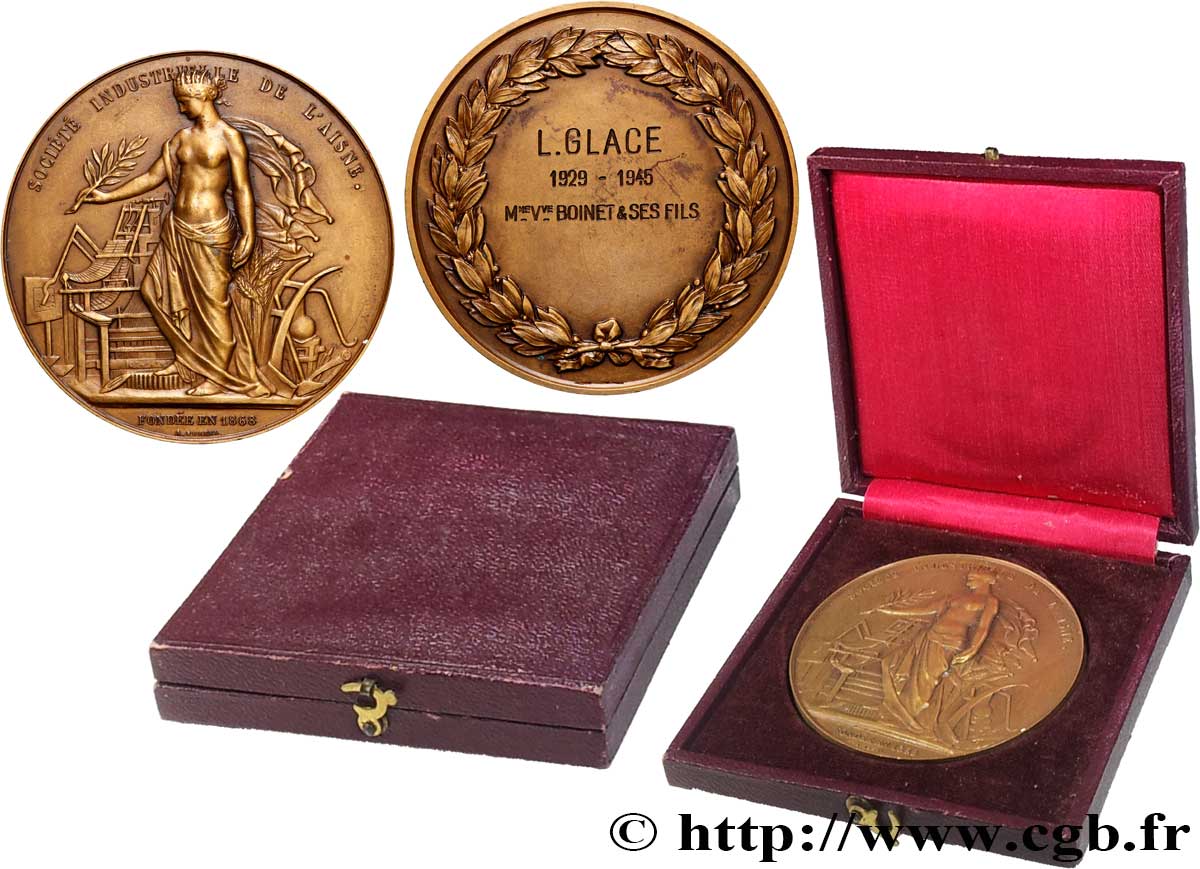 PROVISORY GOVERNEMENT OF THE FRENCH REPUBLIC Médaille, Société industrielle de St Quentin et de l’Aisne fVZ