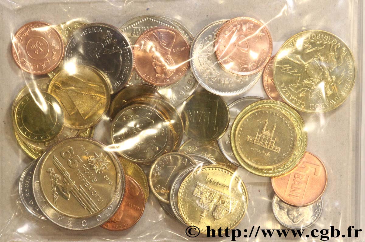 LOTS Lot de 40 monnaies diverses du Monde contemporaines # 1 Années diverses  SPL 
