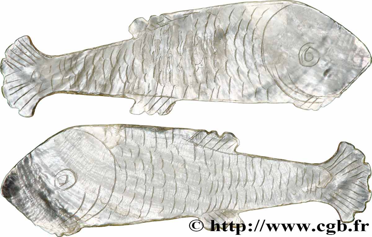 CHINA Jeton de jeu en nacre pisciforme XIXe  VZ