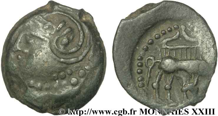 GALLIA - BITURIGES CUBI (Región de Bourges) Bronze au sanglier et au temple BC+/MBC