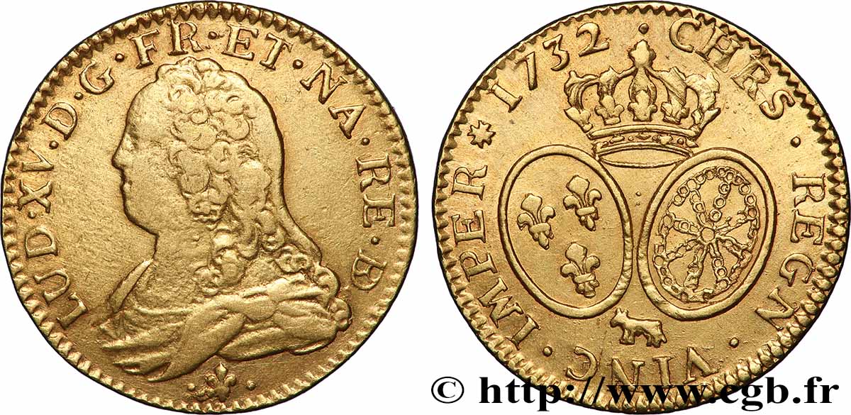 LOUIS XV THE WELL-BELOVED Louis d or aux écus ovales, buste habillé 1732 Pau BB/q.SPL