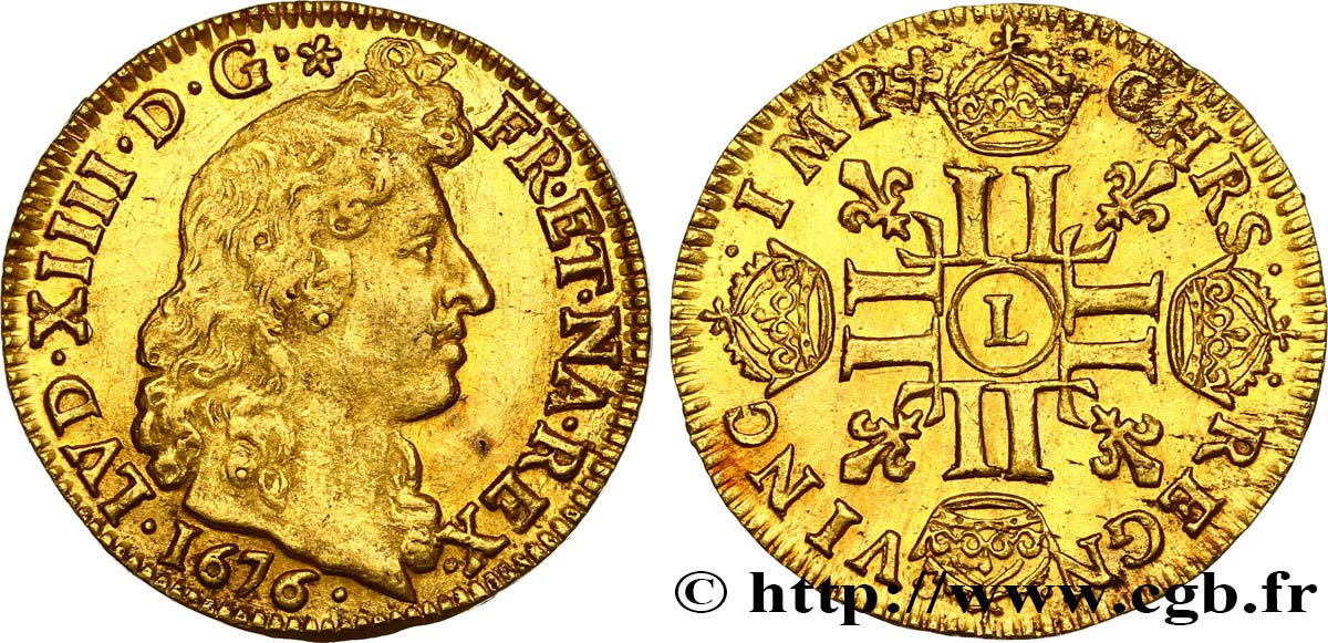 LOUIS XIV  THE SUN KING  Louis d’or aux huit L, portrait à la tête nue 1676 Bayonne AU